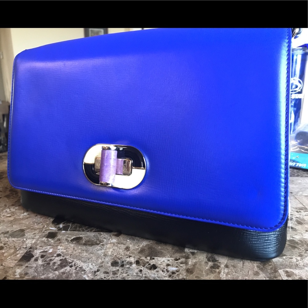 Bulgari flap cover "Palmellato" handcarry bag - Picture 3 of 8